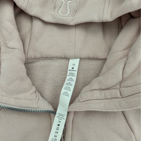 Lululemon Scuba - Picture 3 of 3